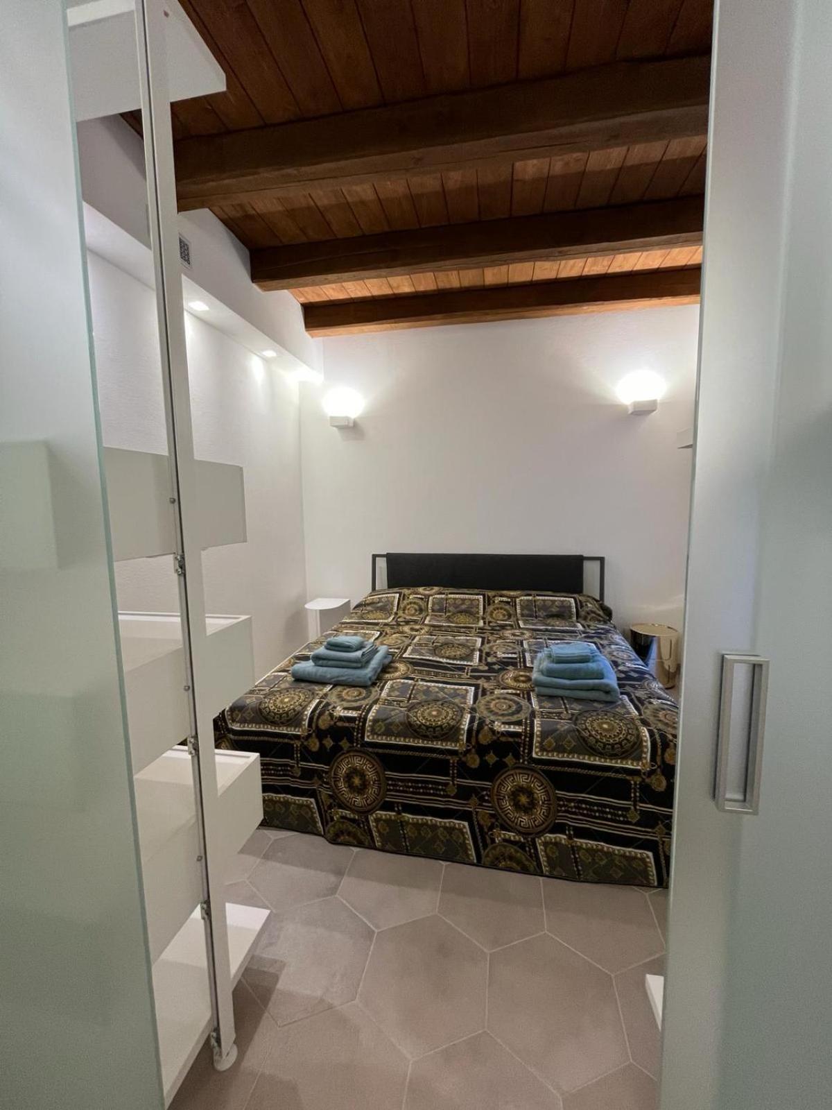 Appartamento Charme In Centro With Private Parking Ascoli Piceno Esterno foto
