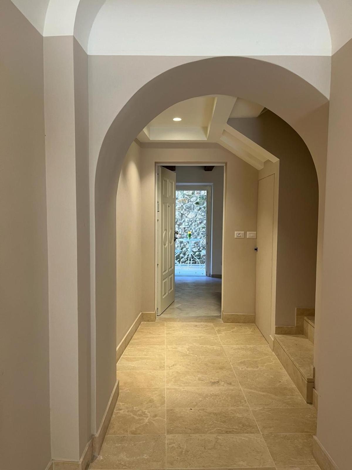 Appartamento Charme In Centro With Private Parking Ascoli Piceno Esterno foto